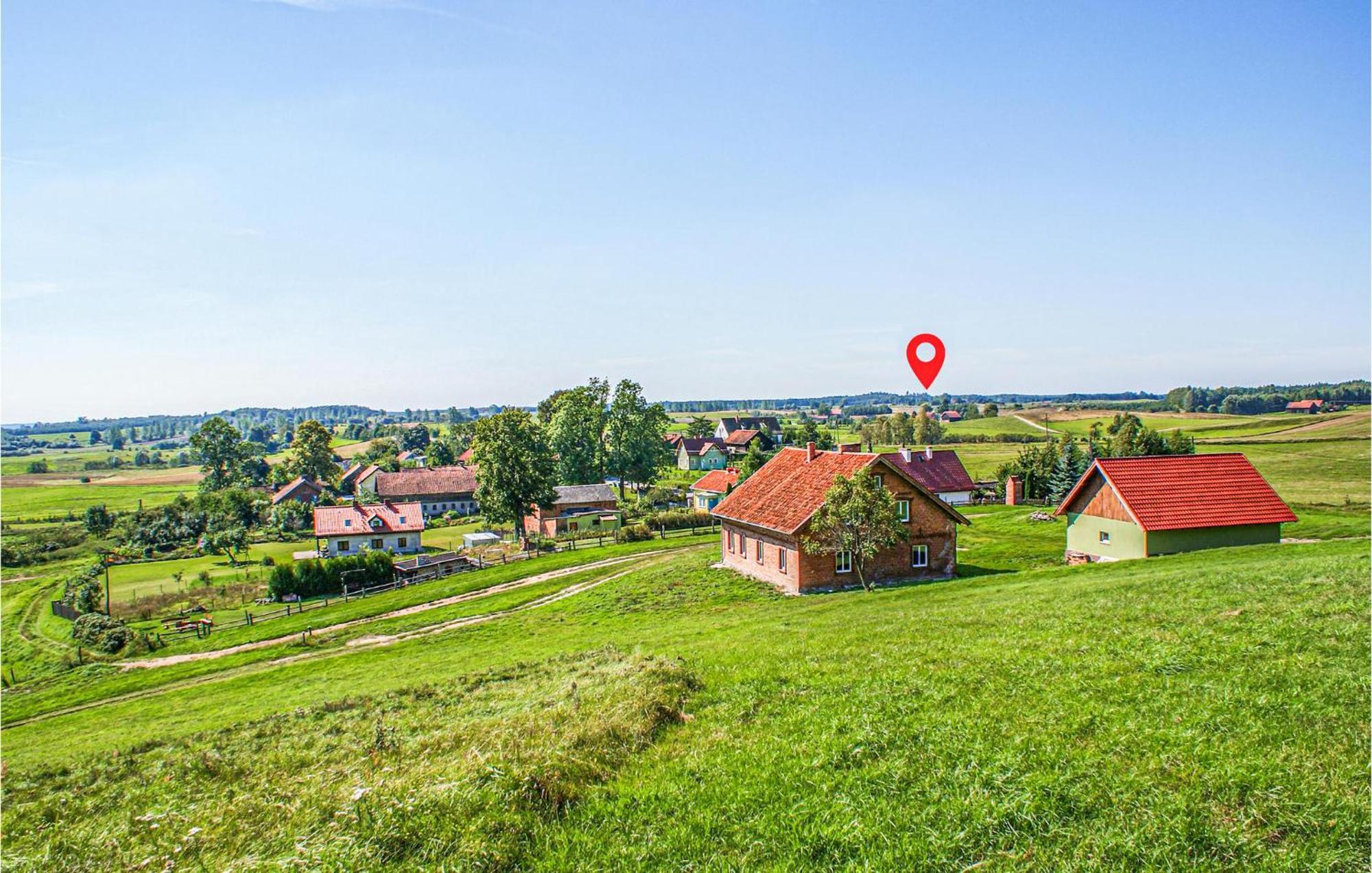 4 Bedroom Amazing Home In Biskupiec Biesowko Exterior foto